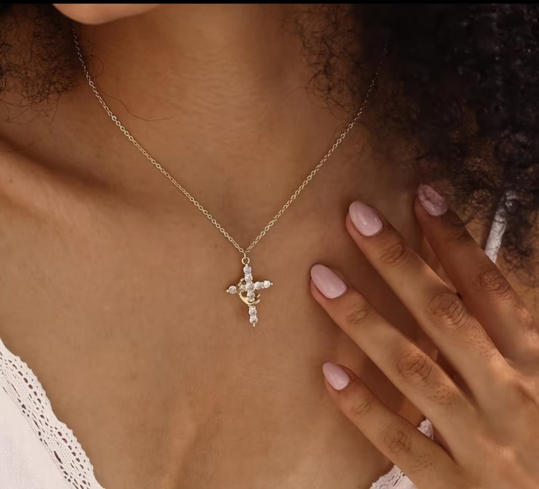 👑 Crowned in Grace Necklace